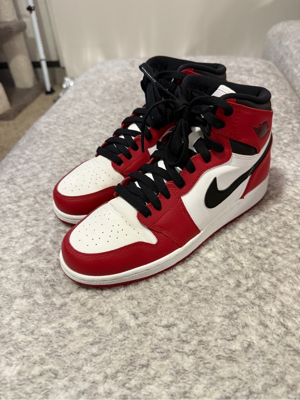 Nike Air Jordan 1 Chicago (2015?) High-Top Sneakers No Box 6.5Y